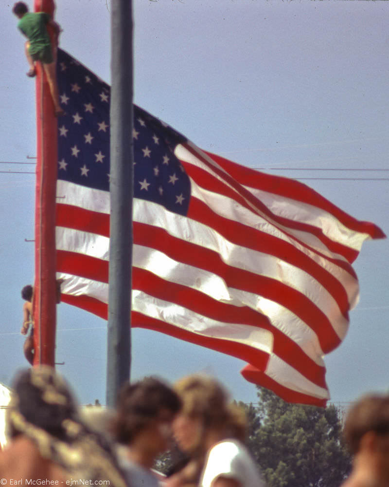 Southern Sounds and Summer Vibes: Vintage Photographs of the Atlanta International Pop Festival, 1970