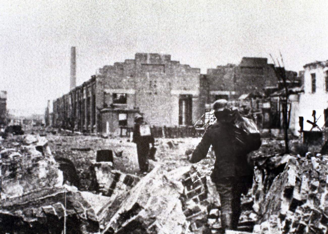 Battle of Stalingrad fought between Russian and German troops, 1942.