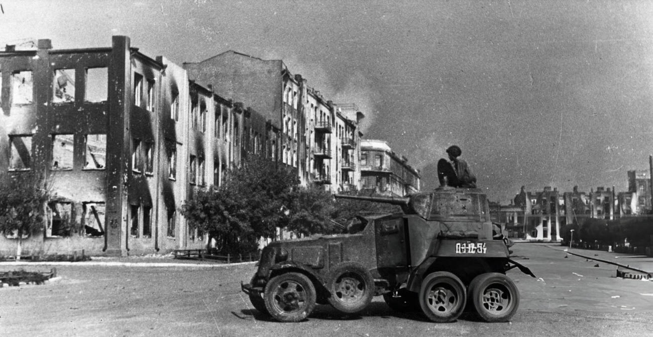 A Soviet armored car in a Stalingrad street, 1942.