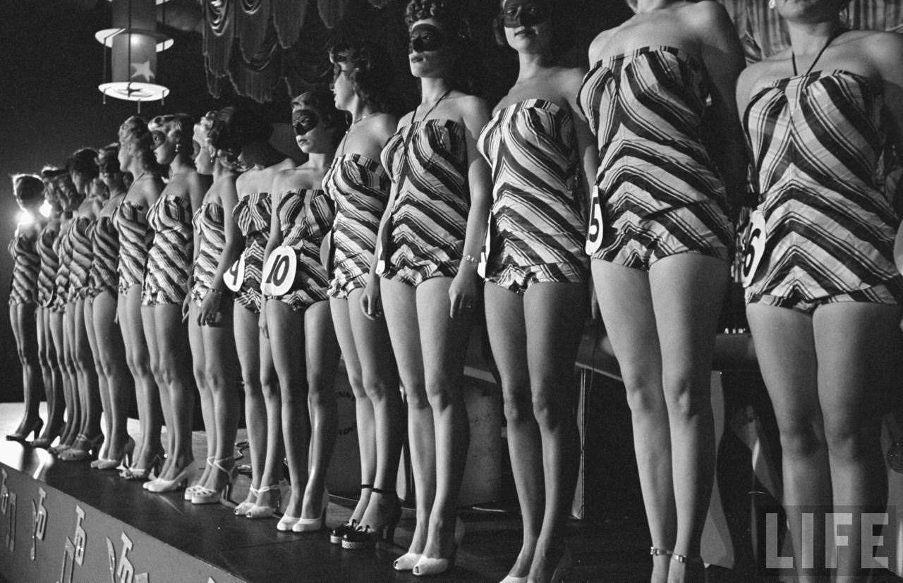 Legs for Days: A Look Back at the 1949 Beautiful Legs Competition in Los Angeles