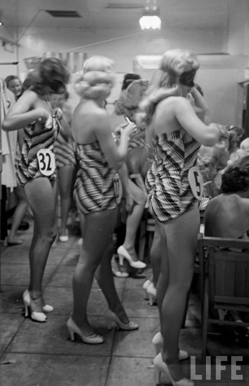 Legs for Days: A Look Back at the 1949 Beautiful Legs Competition in Los Angeles