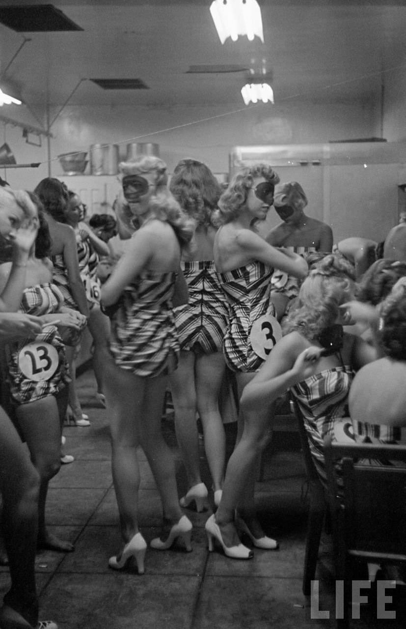 Legs for Days: A Look Back at the 1949 Beautiful Legs Competition in Los Angeles