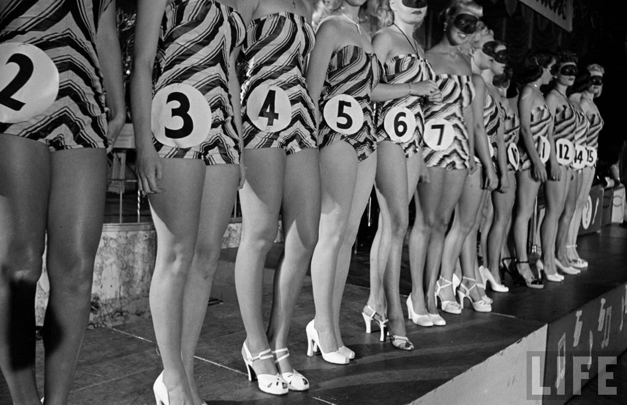 Legs for Days: A Look Back at the 1949 Beautiful Legs Competition in Los Angeles