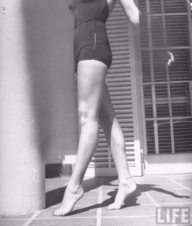 The Story and Photos of Betty Grable's Million-Dollar Legs that Defined an Era