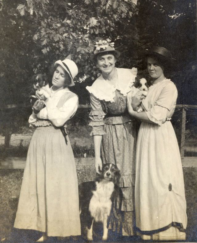 Farm girls in Culloden, Ontario