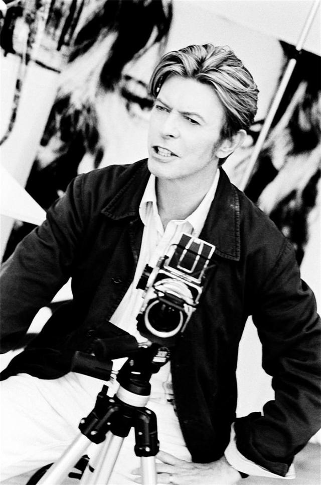 David Bowie with a Hasselblad