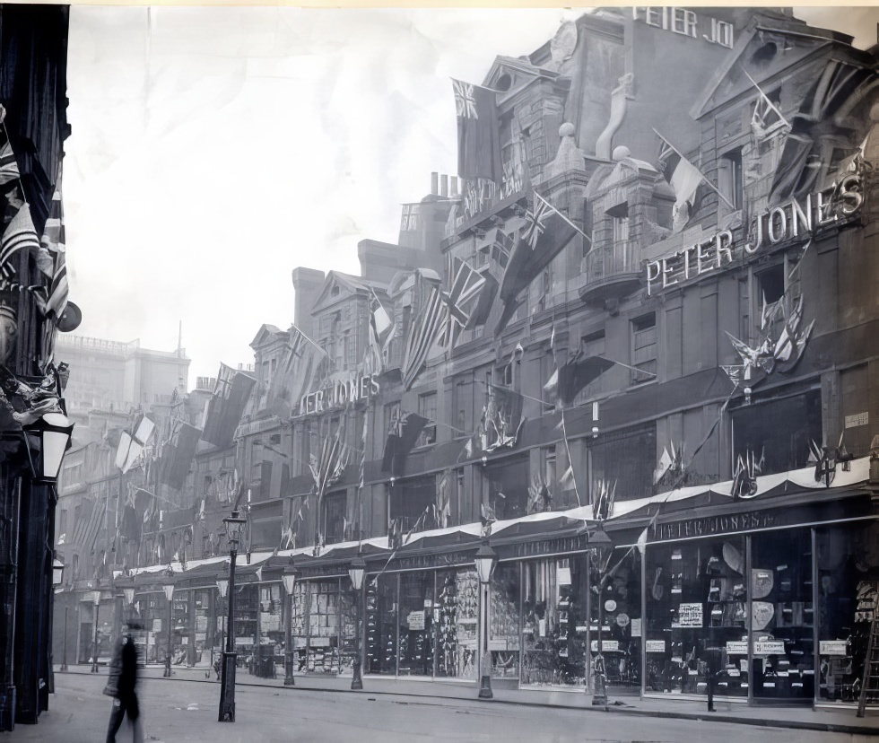 This picture from October 1900 shows the previous incarnation of the Peter Jones store, a building gone but definitely not forgotten