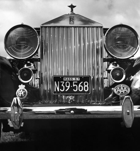 Front grill of a vintage Rolls at the Montreal meet of the Rolls-Royce Owners Club in August 1958