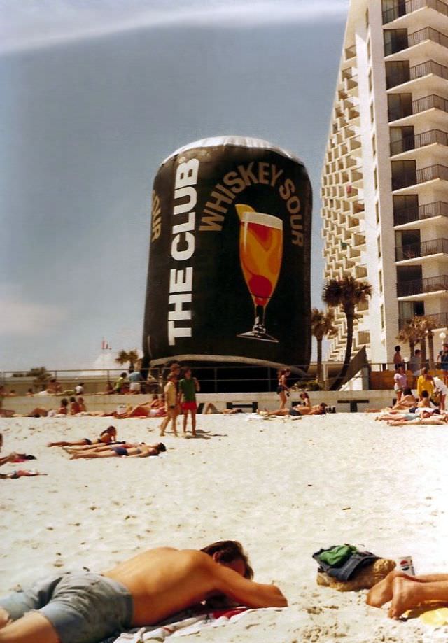 What Daytona Beach, California looked like in the 1970s