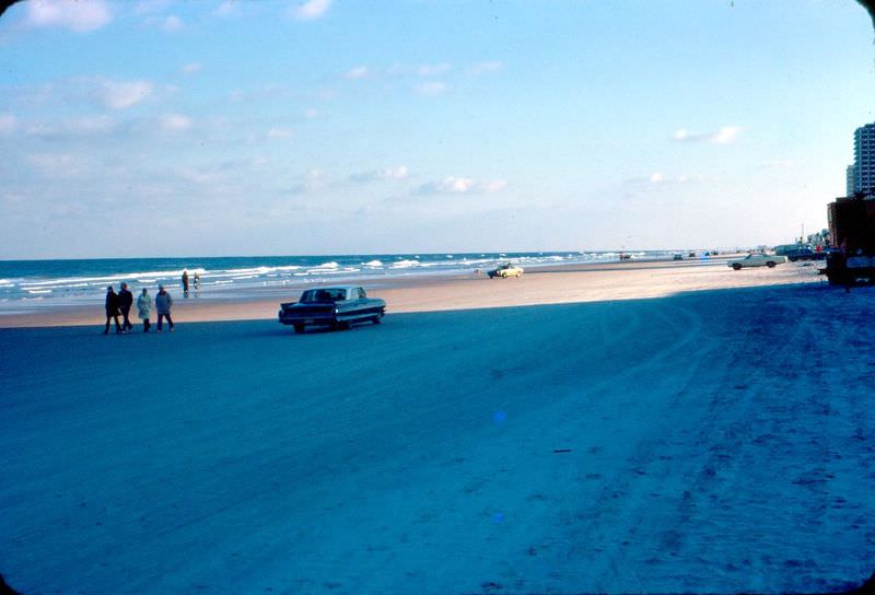 What Daytona Beach, California looked like in the 1970s