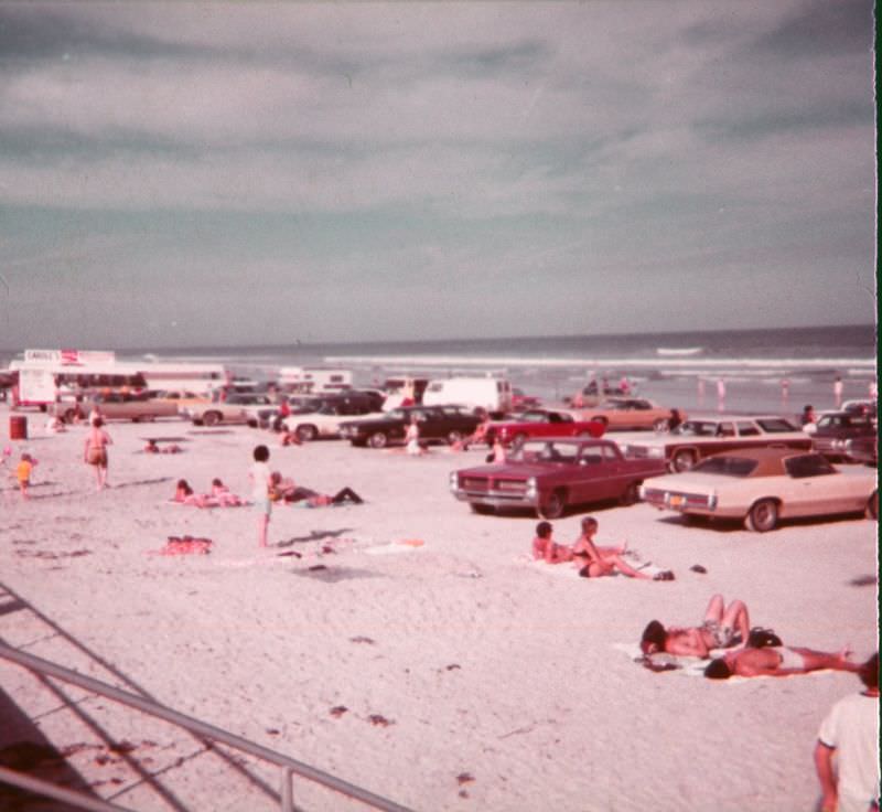 What Daytona Beach, California looked like in the 1970s