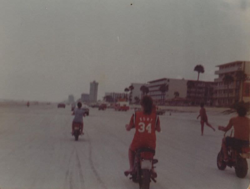 What Daytona Beach, California looked like in the 1970s