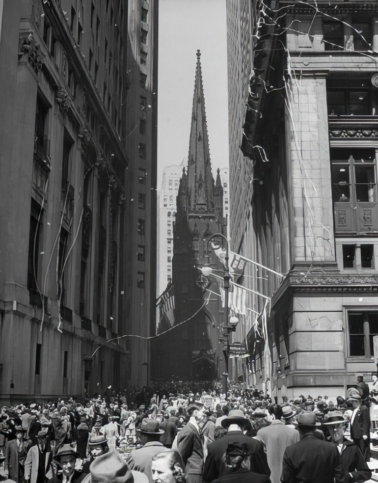 Celebrating the end of the Second World War in Europe, Lower Manhattan, 1945