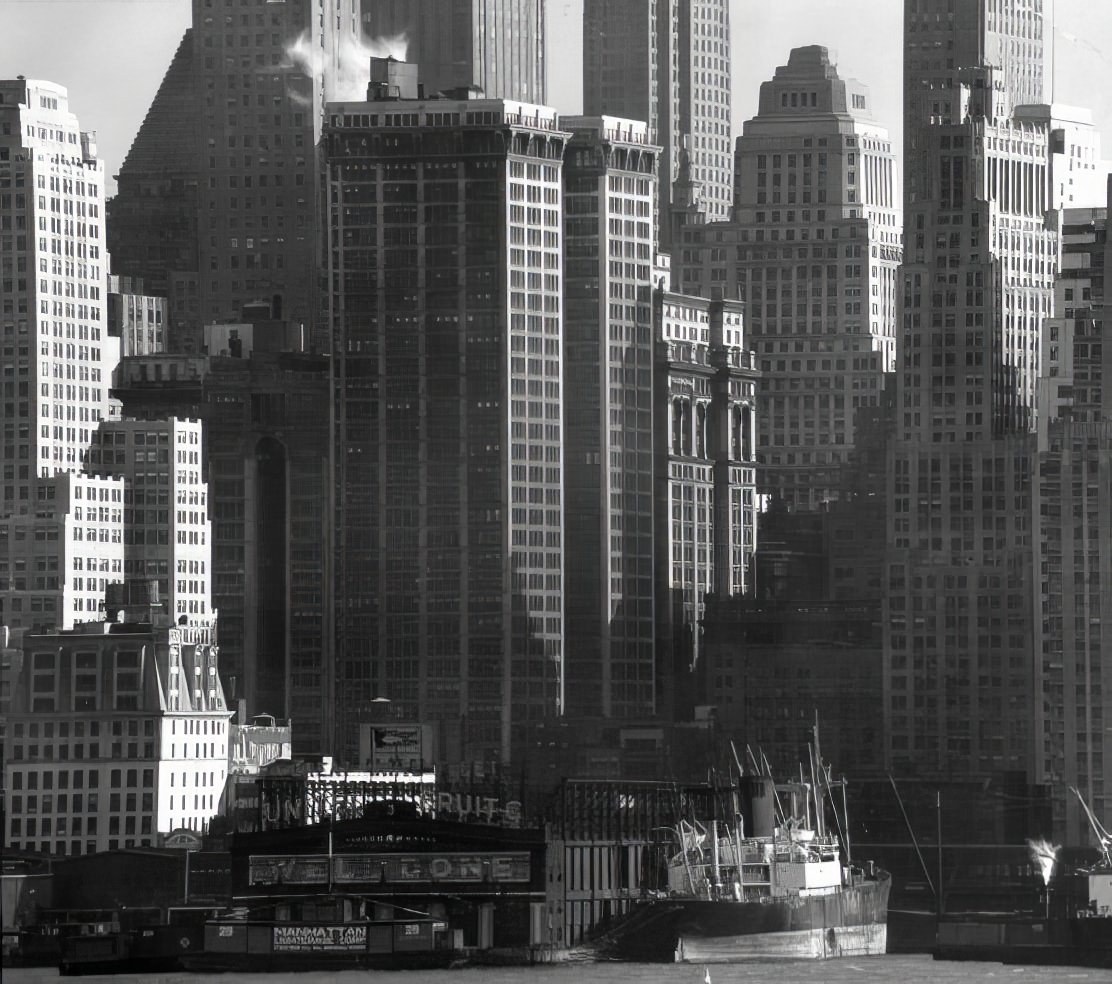 Lower Manhattan as seen from across the Hudson River, 1946