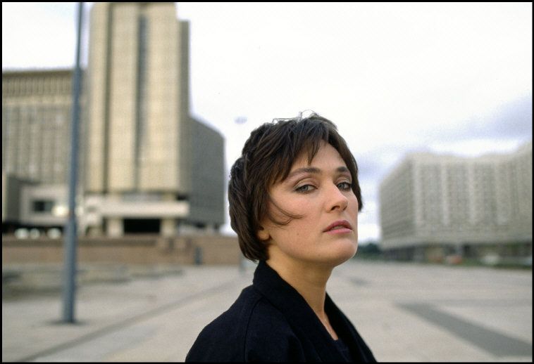 Red Square Chic: Ferdinando Scianna's 1987 Fashion Shoot in Leningrad