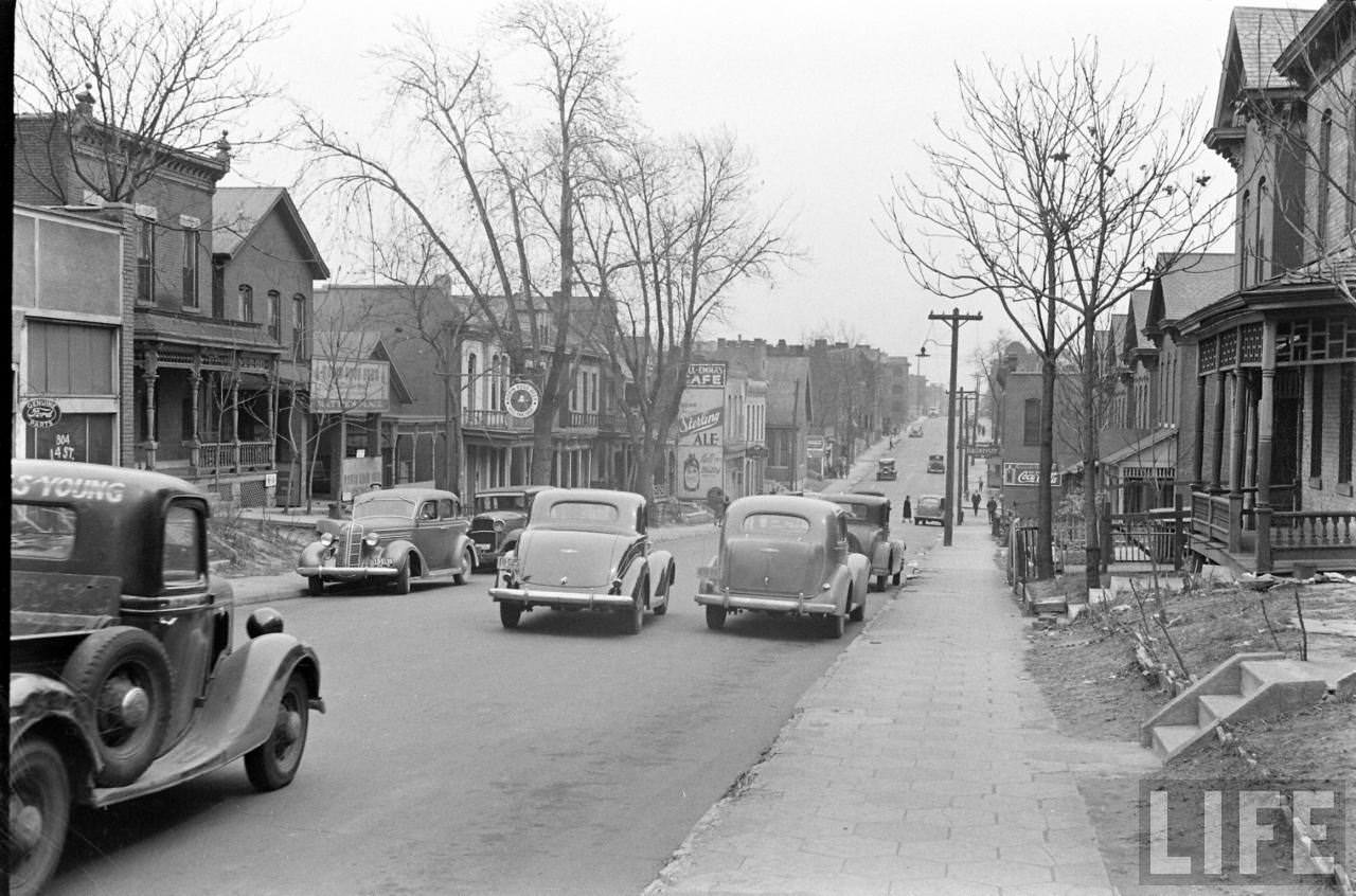 A Photographic Tour of Kansas City in the Late 1930s by William Vandivert