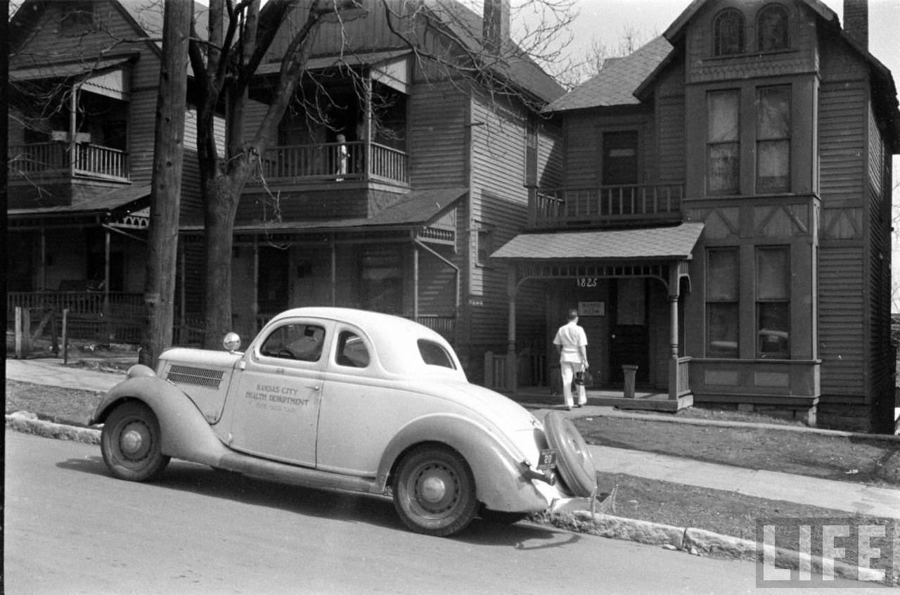 A Photographic Tour of Kansas City in the Late 1930s by William Vandivert