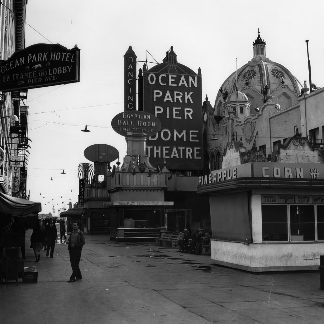 A City in Motion: Ansel Adams' Photos Capture the Energy of 1940s Los Angeles