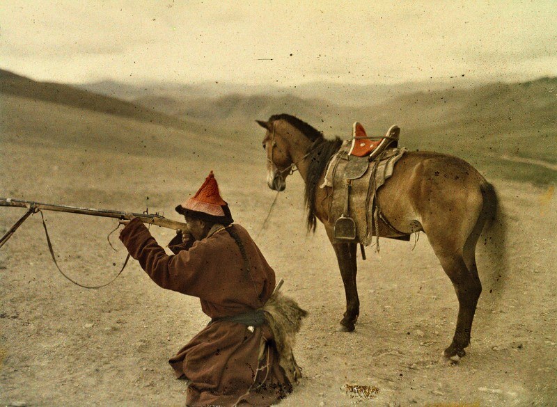 Mongol hunter near Ulaanbaatar, Mongolia.