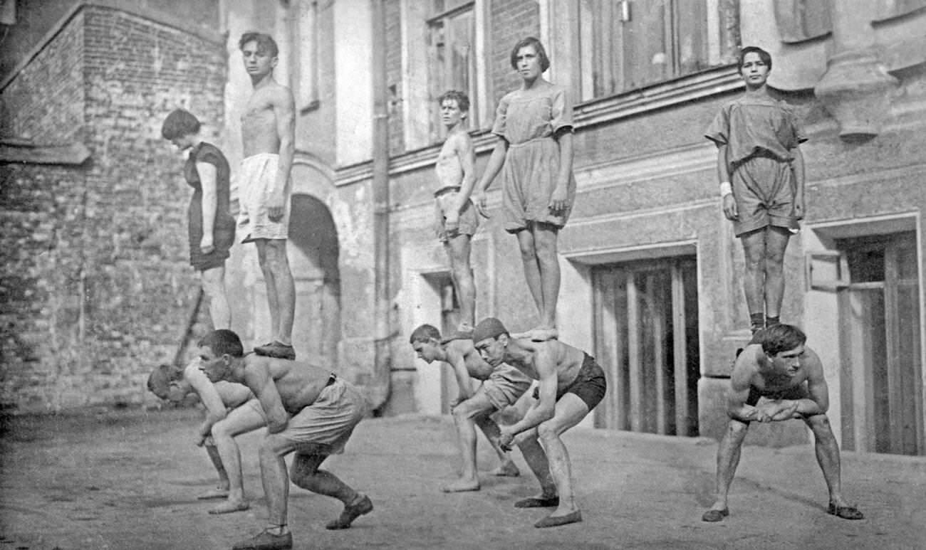 Actors of the Meyerhold stage in Moscow, 1920s.