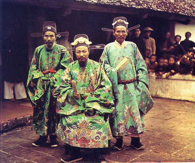 Mandarin militaire, mandarin chef de province et préfet en costume d’audience solennelle, 1915