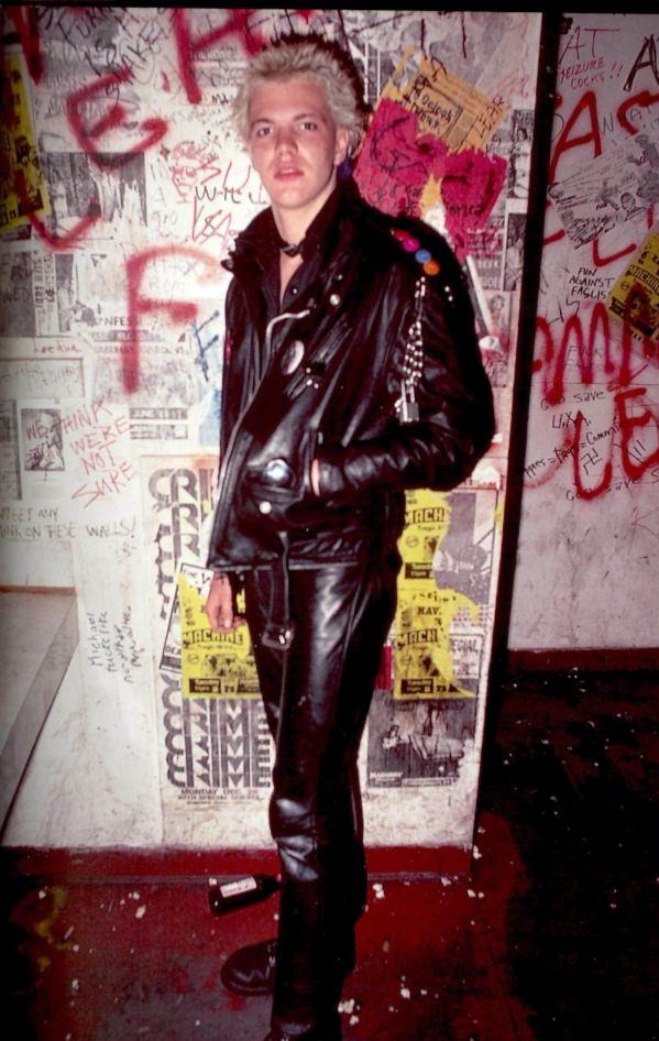 Punk Rock Portraits: A Glimpse into the Radical Styles of the Late 1970s