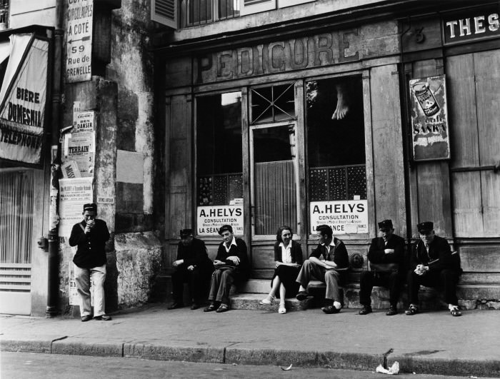 The Poetry of the Everyday: Robert Doisneau's Enduring Photographs of Parisian Life