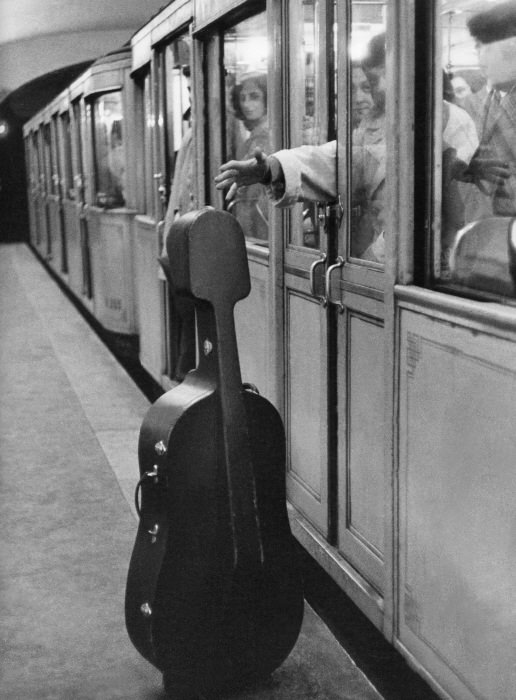 The Poetry of the Everyday: Robert Doisneau's Enduring Photographs of Parisian Life