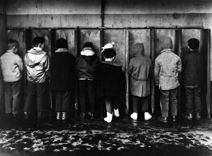 The Poetry of the Everyday: Robert Doisneau's Enduring Photographs of Parisian Life