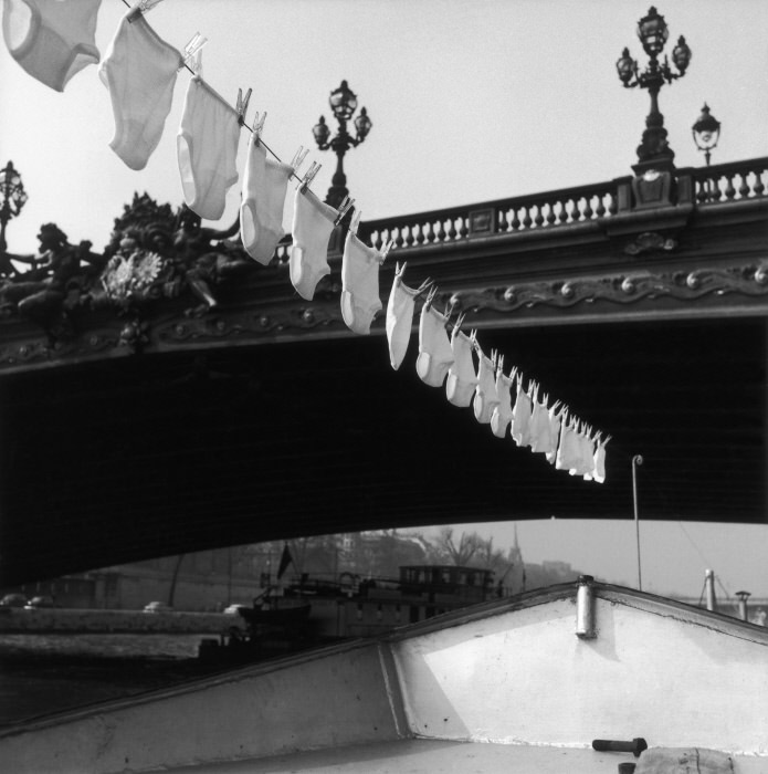 The Poetry of the Everyday: Robert Doisneau's Enduring Photographs of Parisian Life