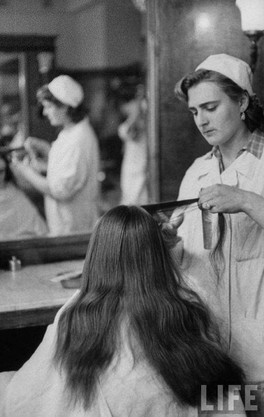 Beyond the Iron Curtain: Glimpses of Everyday Life for Russian Women in the 1950s