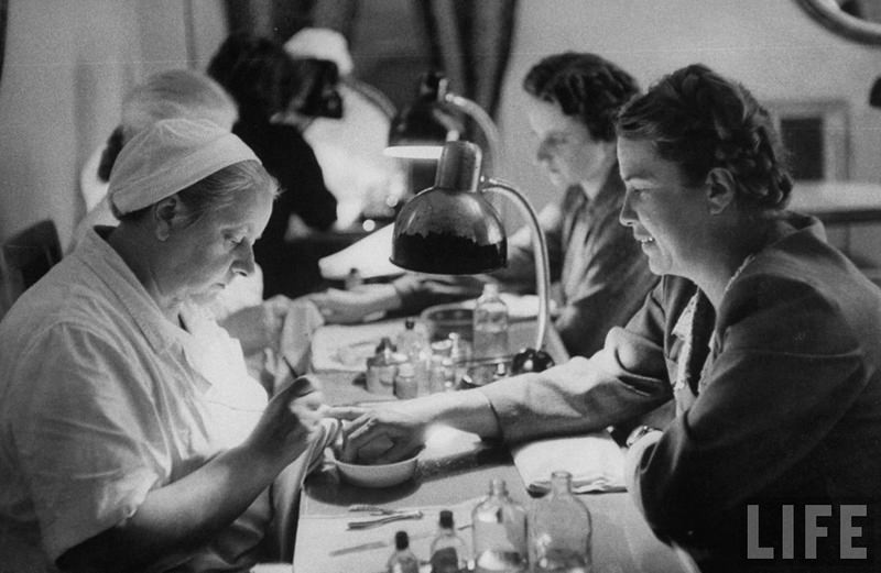 Beyond the Iron Curtain: Glimpses of Everyday Life for Russian Women in the 1950s