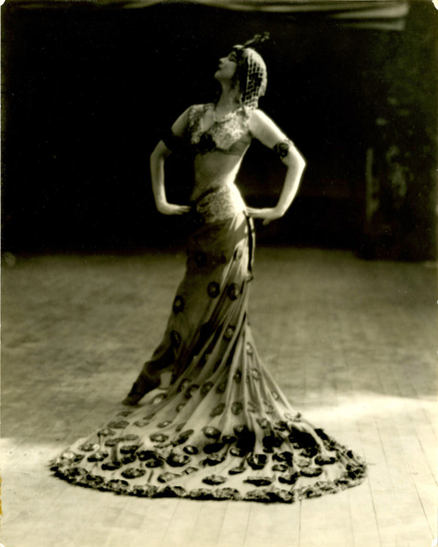 Ruth St. Denis: Pioneering Dancer Who Brought Eastern Mysticism to Western Stages