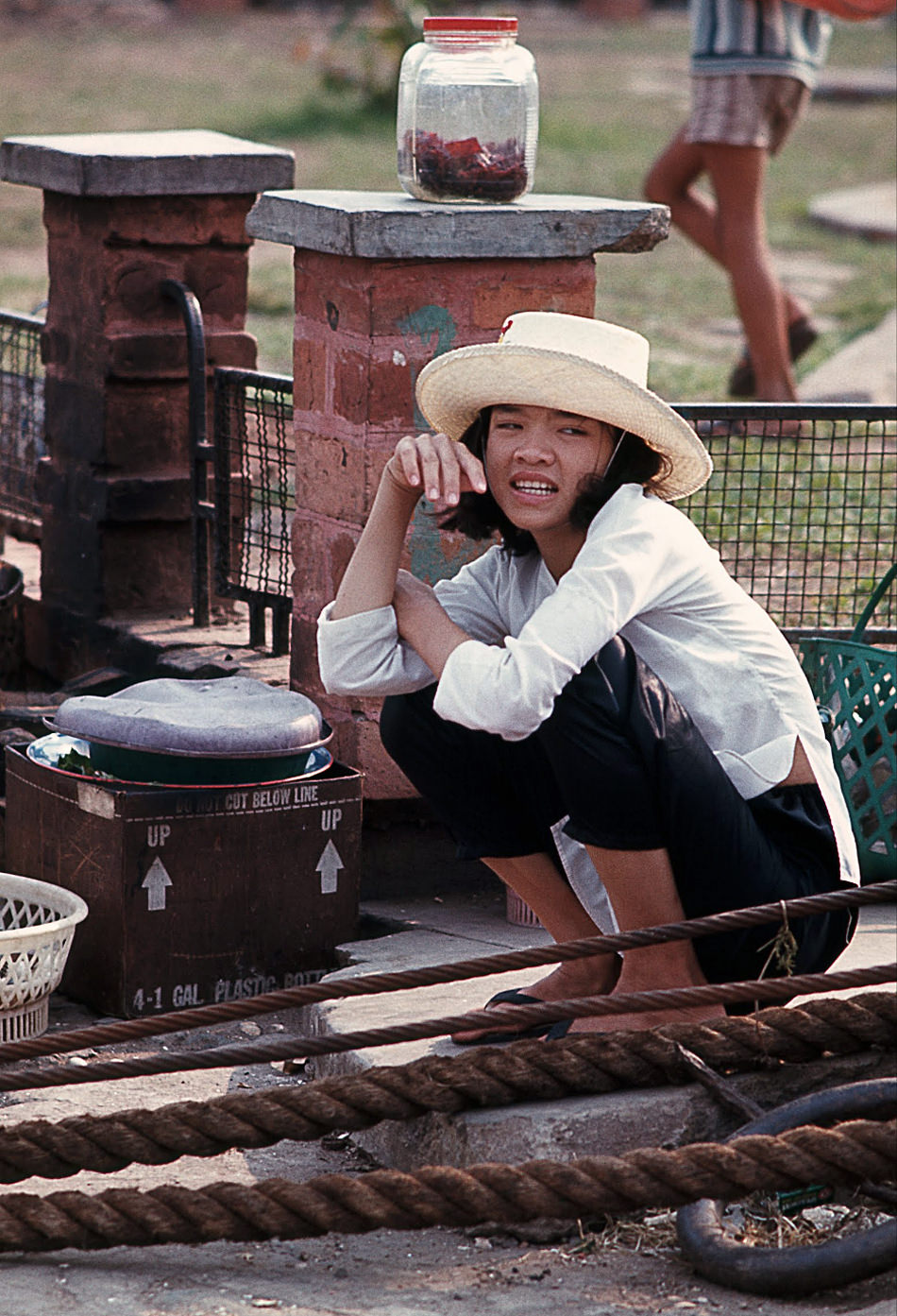 A food vendor at the Saigon docks, 1968.