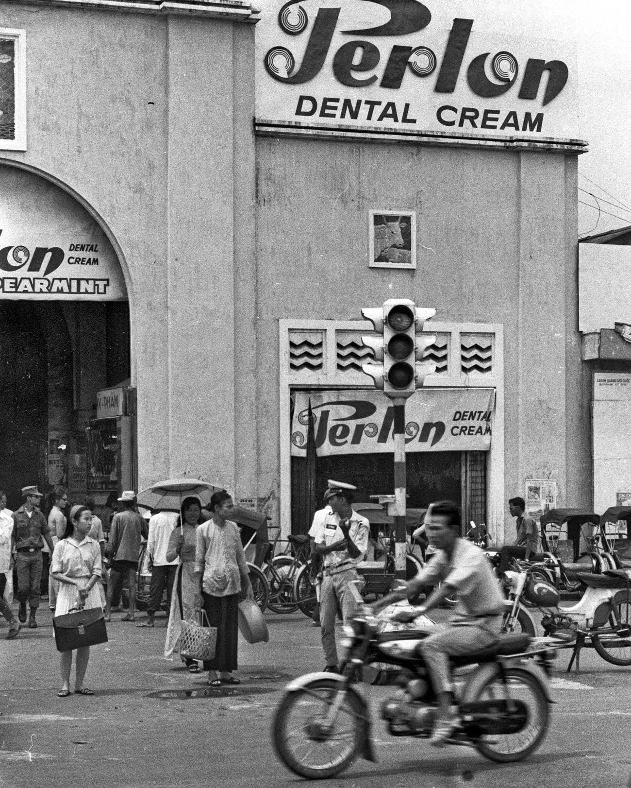 Cholon, Saigon, 1968.