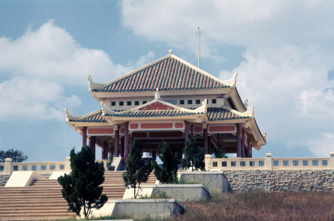 Nguyen Van Sam Street in District 1 of Saigon, 1968.