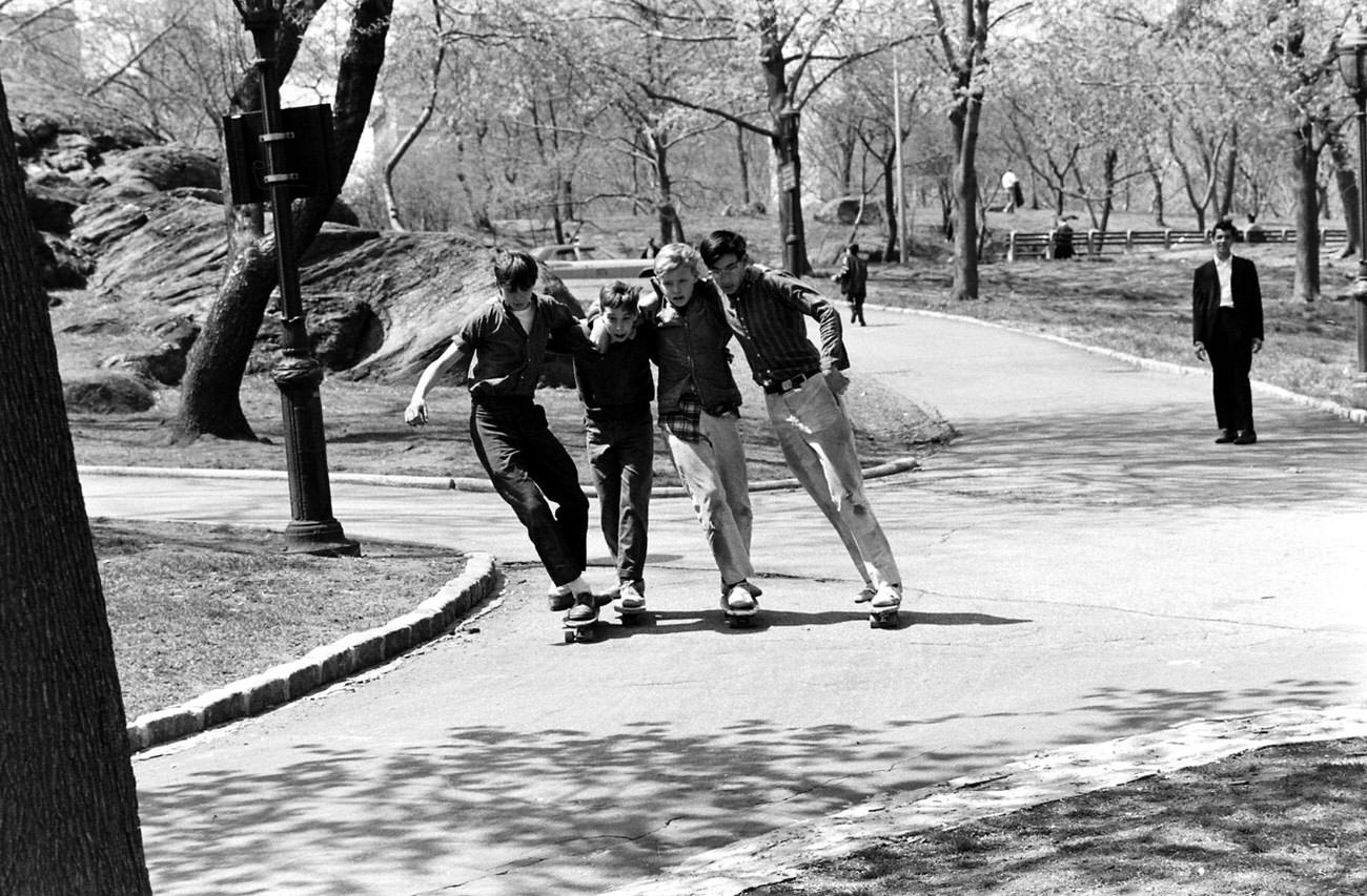 Sidewalk Surfing: Bill Eppridge Captures the Rise of Skateboarding in 1960s New York City