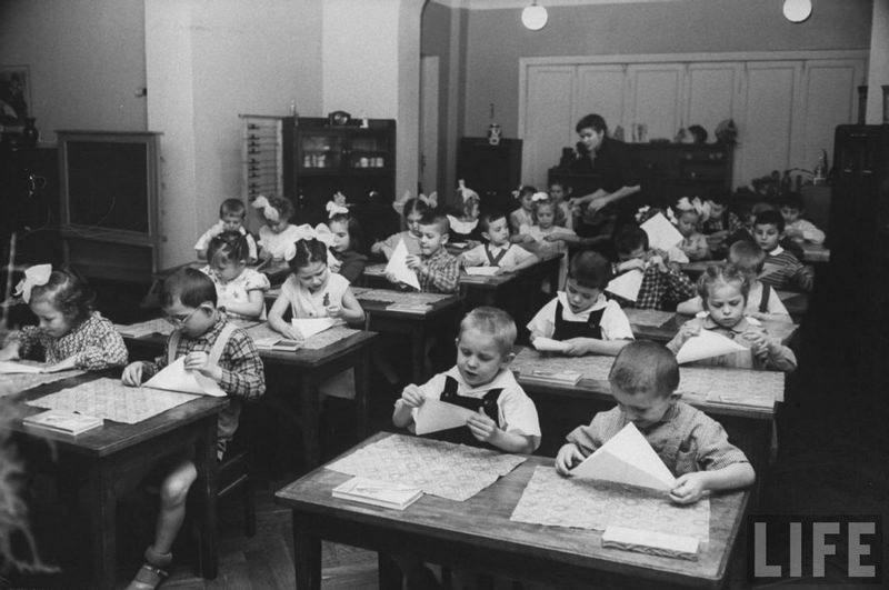 Adorable Photos of Soviet Children in the Kindergarten of the 1960s