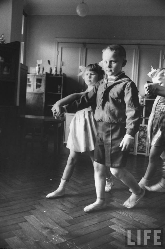 Adorable Photos of Soviet Children in the Kindergarten of the 1960s