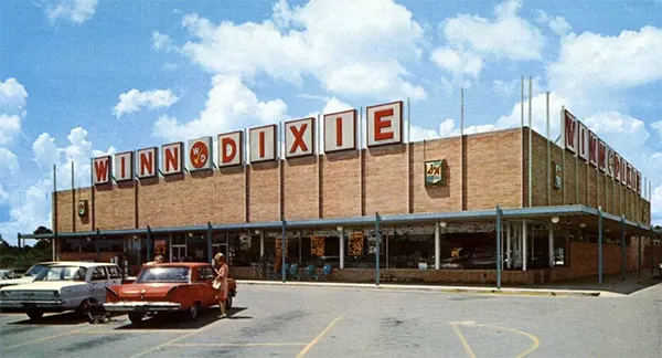 Winn-Dixie grocery storefront in 1966.