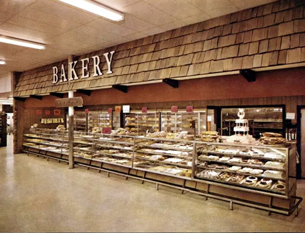 Fisher Foods bakery department, 1967.