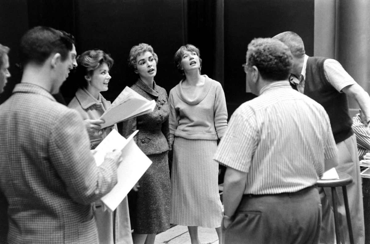 Inside Los Angeles’ RKO Pantages theater, home of the Academy Awards from 1949 through 1959, Janet Leigh and Shirley MacLaine practiced a tune.