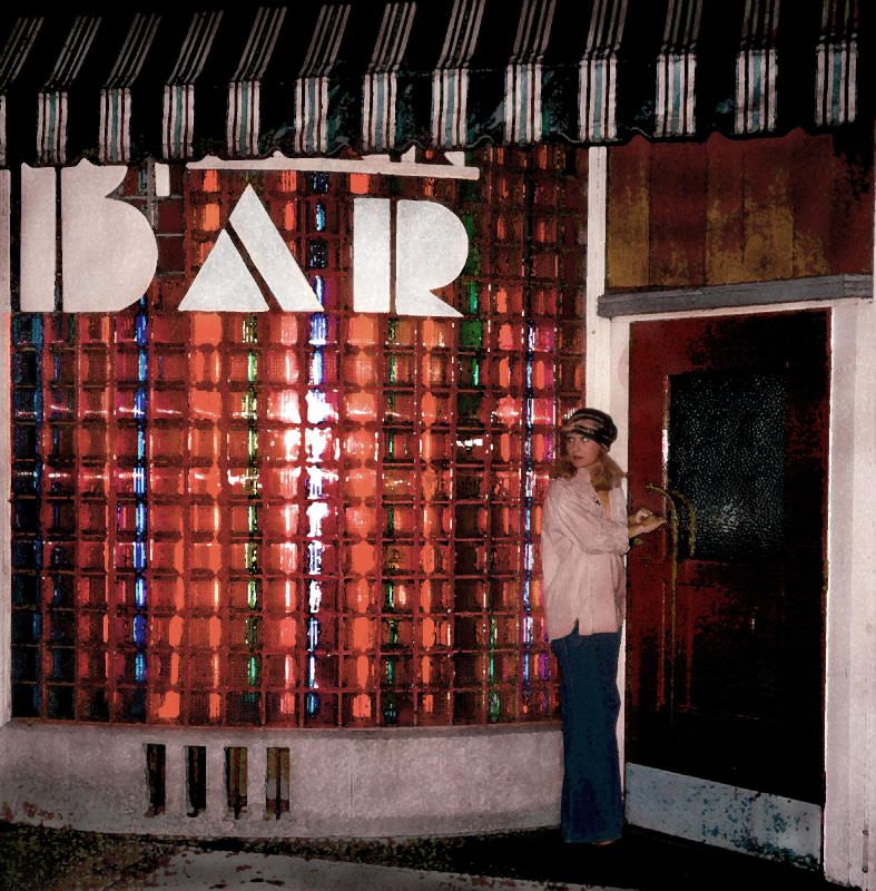 Lynn with flag, 2013.