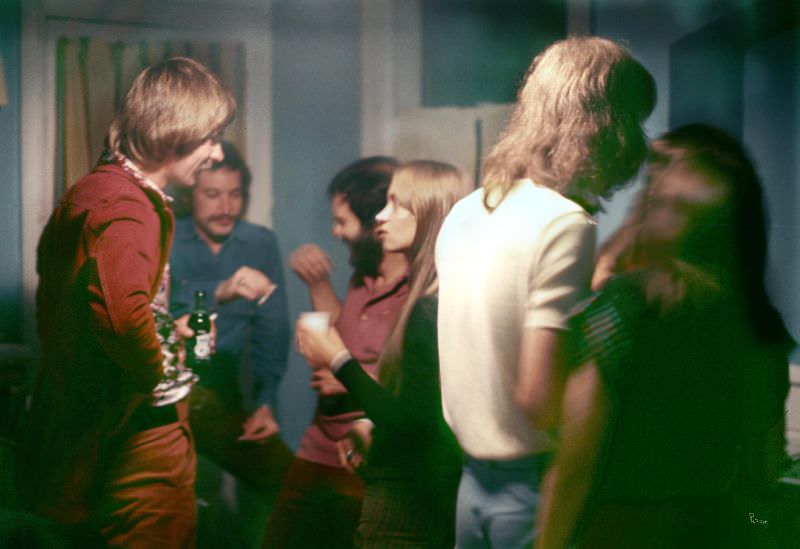 Party, 1972.