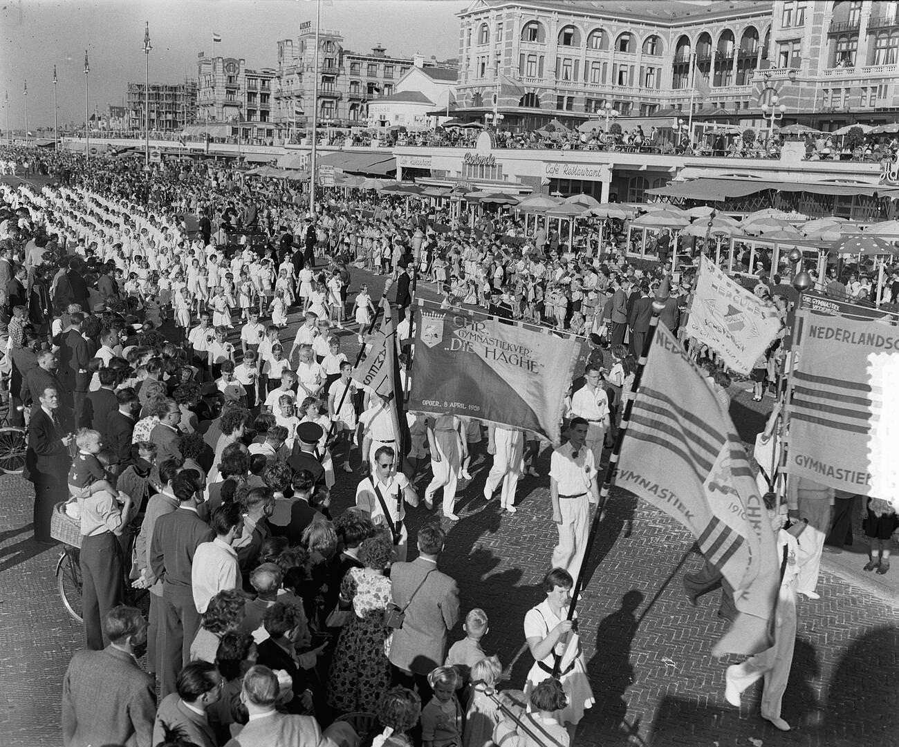 A procession for Kurhaus at the Flower Parade in The Hague, 1953.