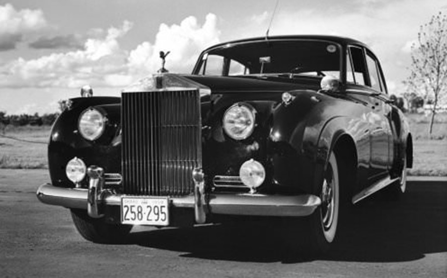 Classic Rolls-Royce Automobiles