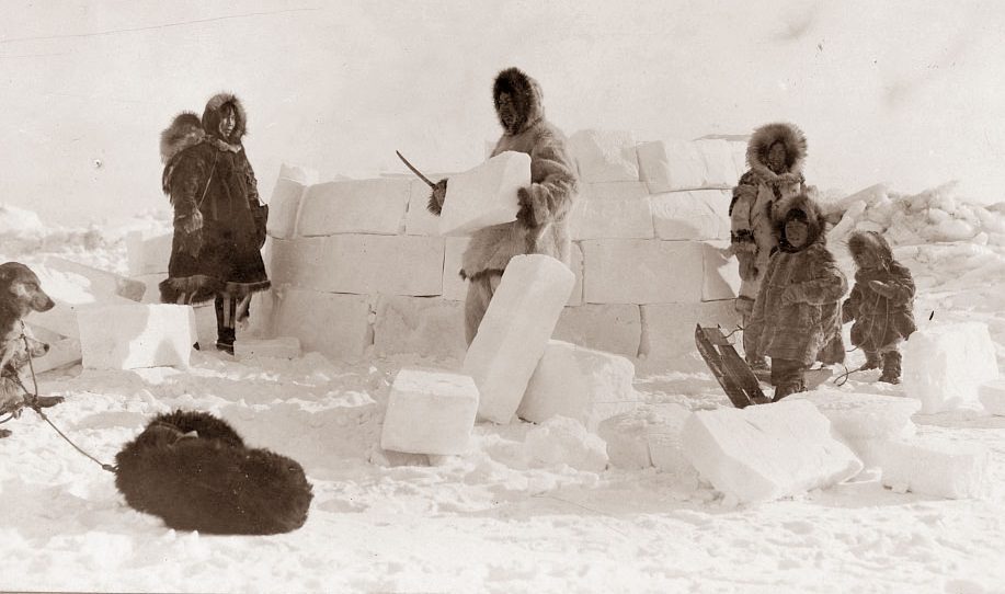 Eskimo People in the Early 20th Century