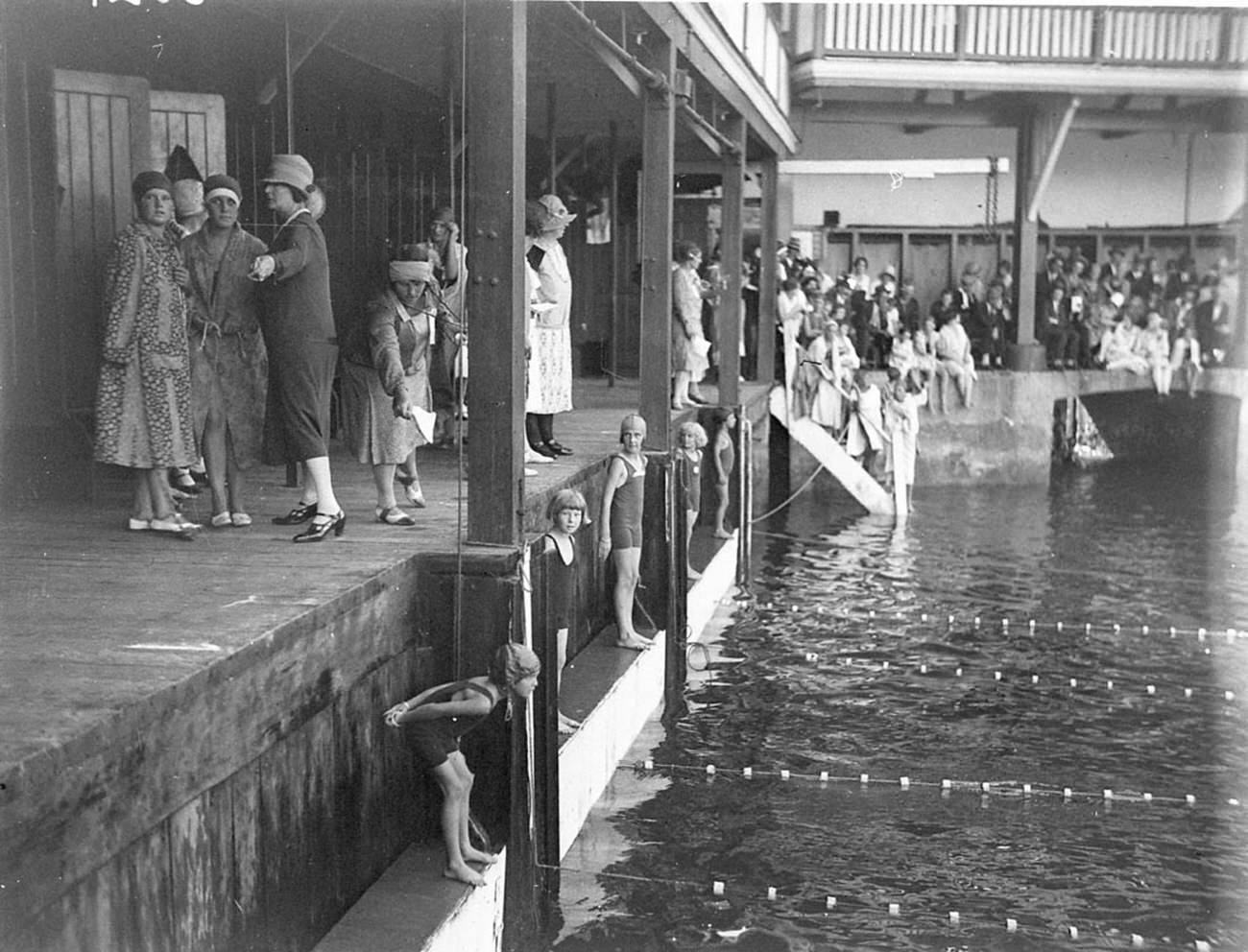 Juniors lining up for a race, 1920s.