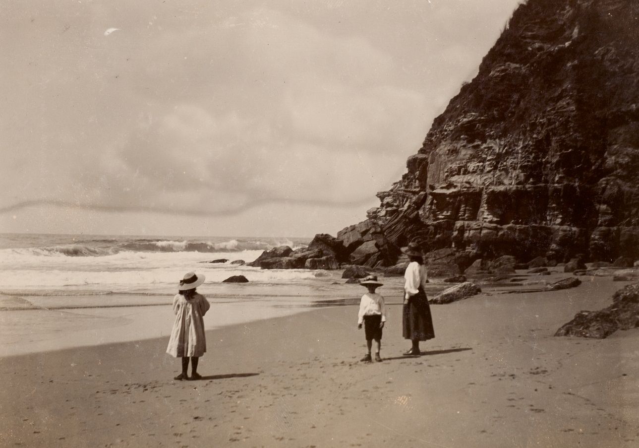 Hargrave family at Stanwell Park beach.