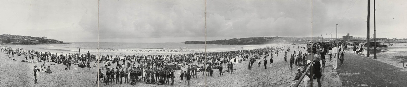 Bondi Beach, Sydney, 1922.